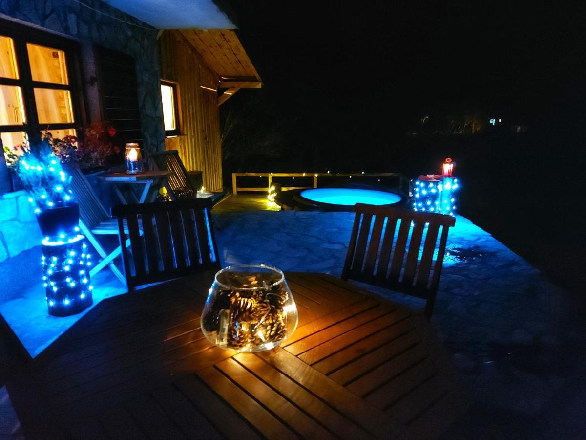Peter'S Pine Cottage كورينيتسا المظهر الخارجي الصورة