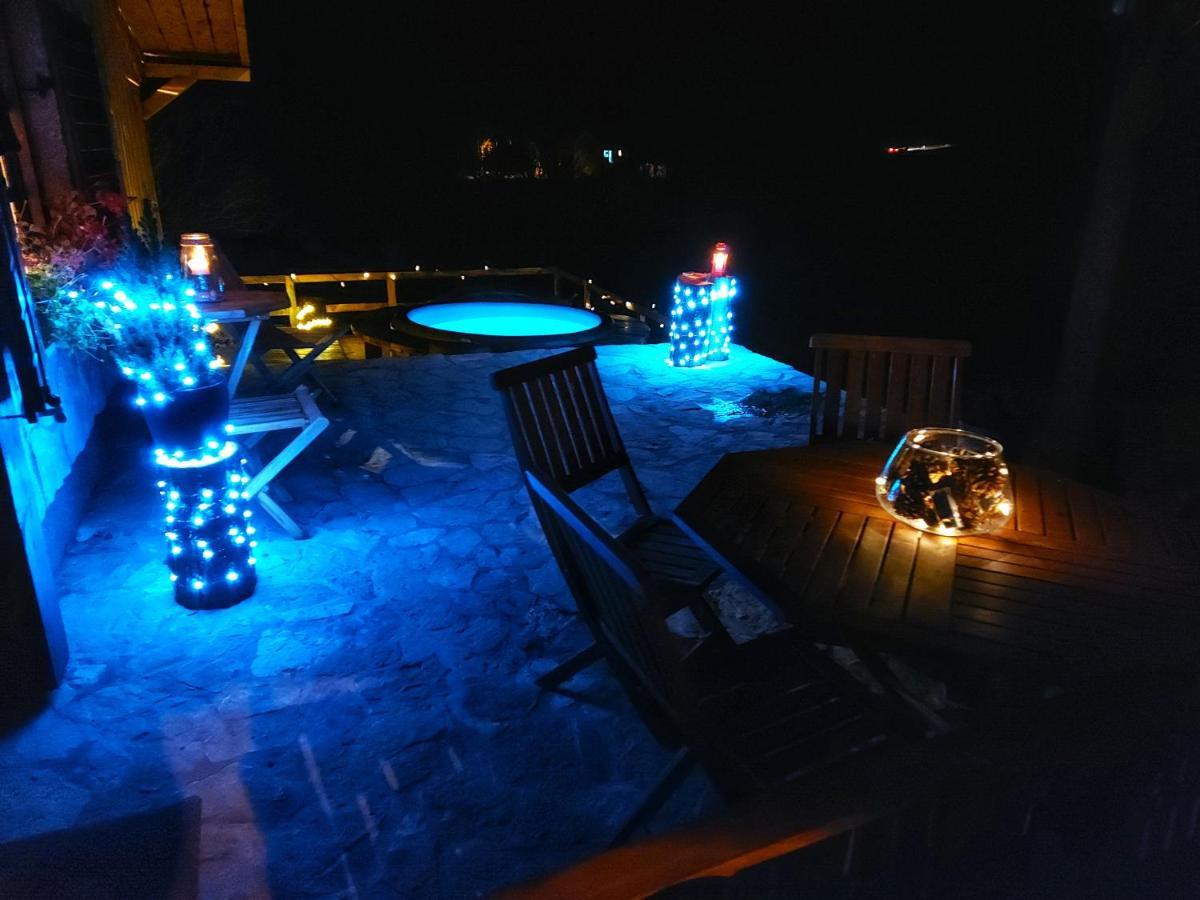 Peter'S Pine Cottage كورينيتسا المظهر الخارجي الصورة