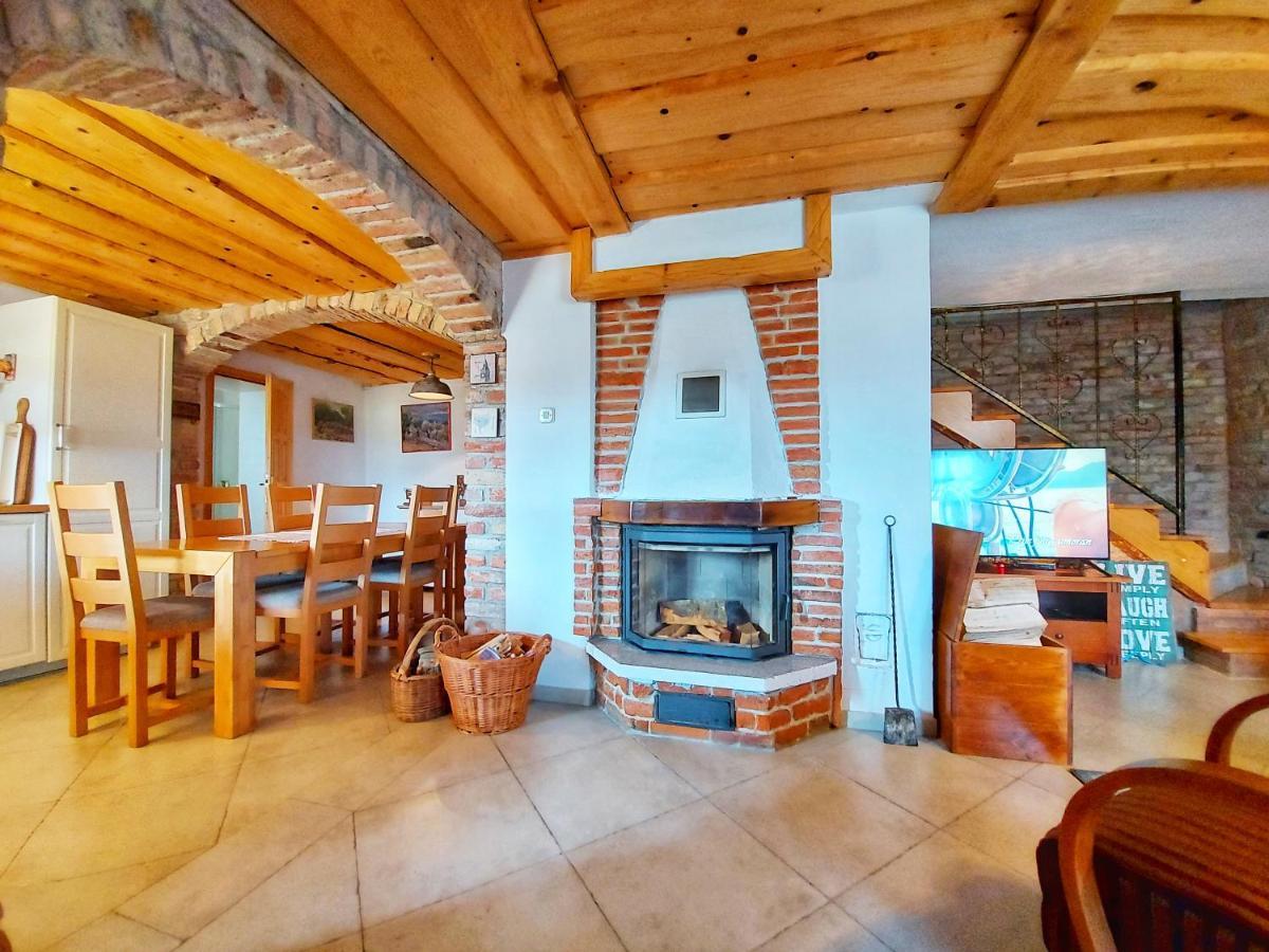 Peter'S Pine Cottage كورينيتسا المظهر الخارجي الصورة