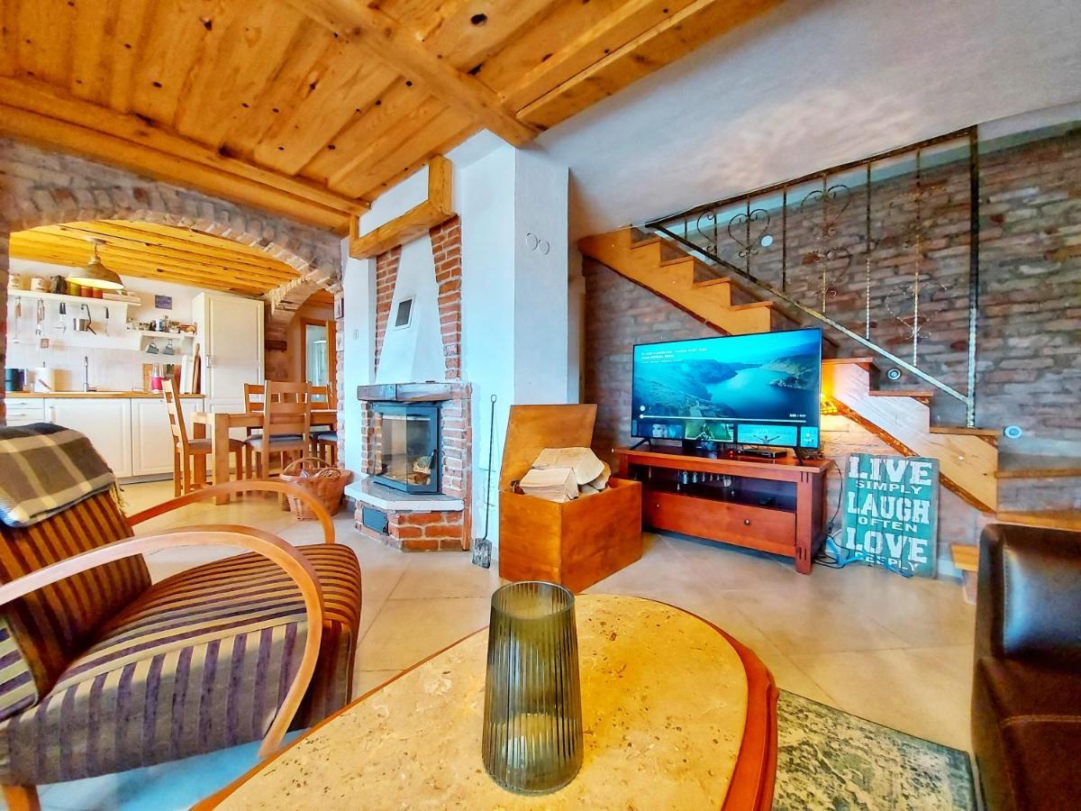 Peter'S Pine Cottage كورينيتسا المظهر الخارجي الصورة