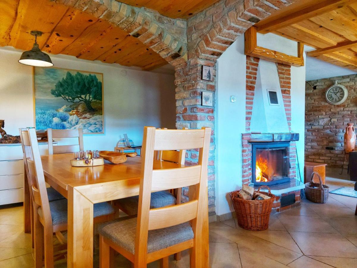 Peter'S Pine Cottage كورينيتسا المظهر الخارجي الصورة