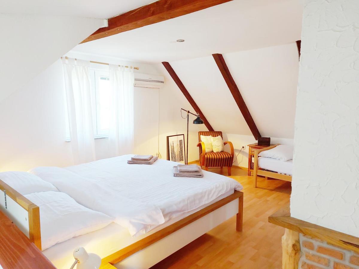 Peter'S Pine Cottage كورينيتسا المظهر الخارجي الصورة