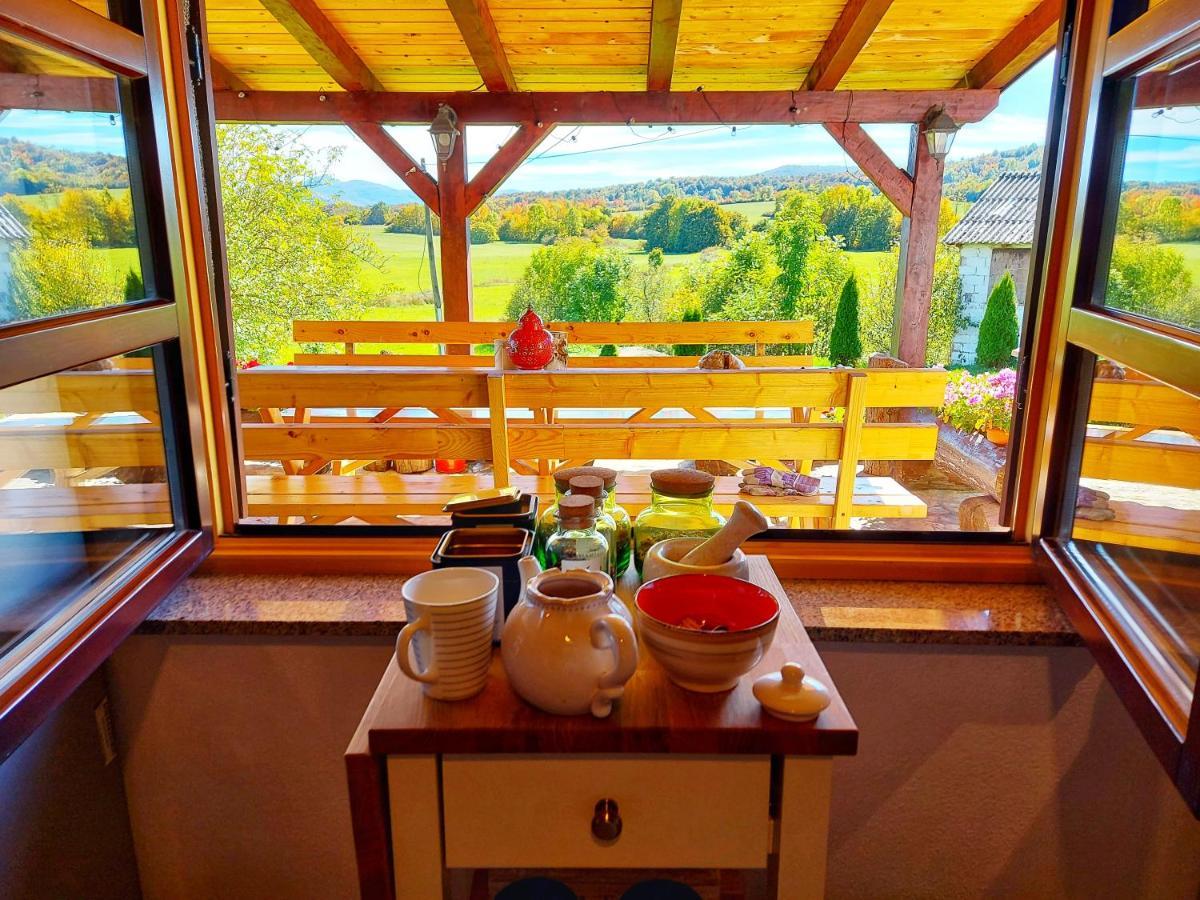 Peter'S Pine Cottage كورينيتسا المظهر الخارجي الصورة